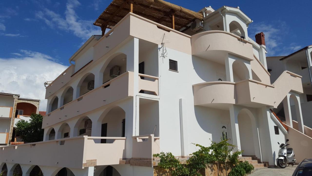Apartment Metajna 4120C Экстерьер фото