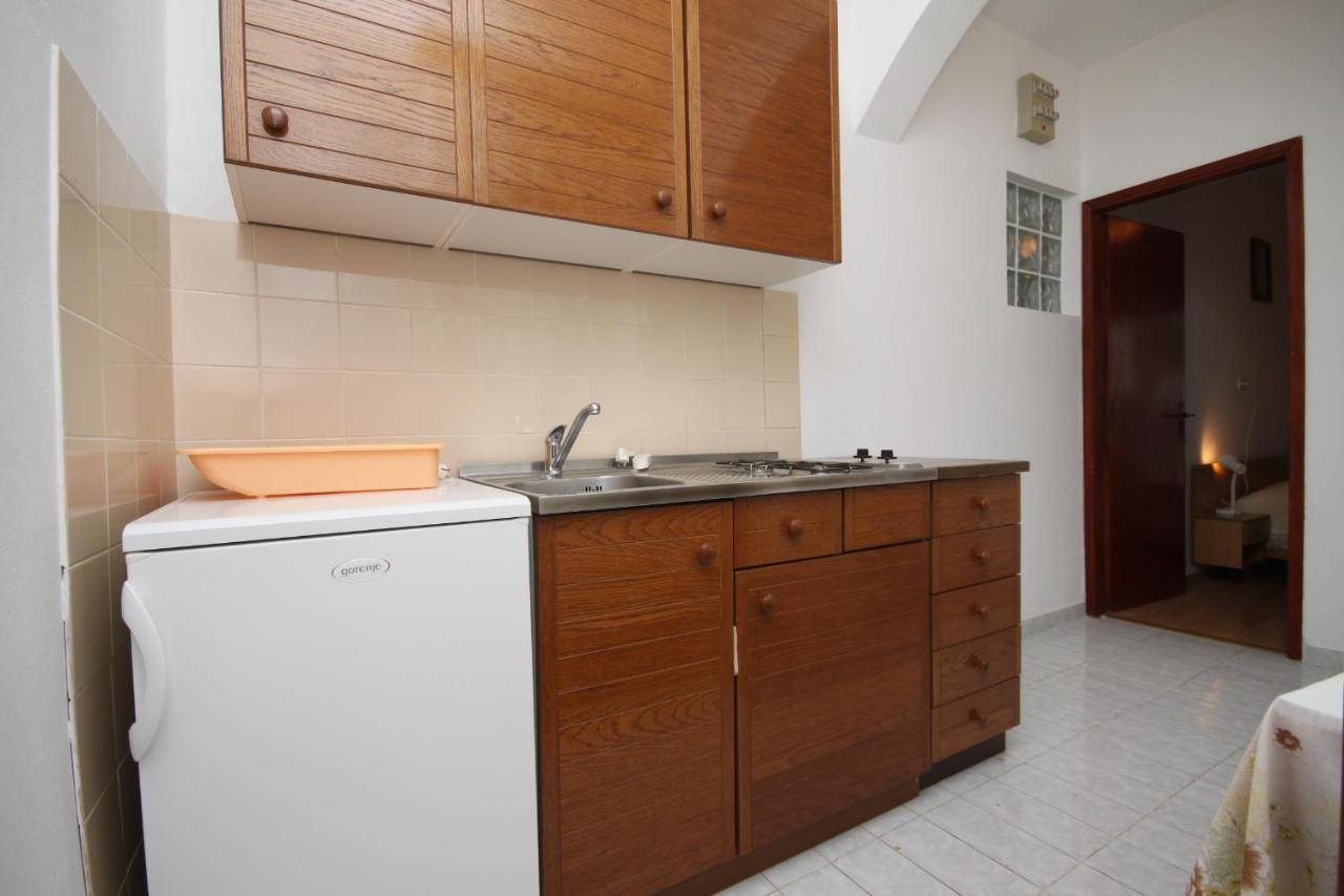 Apartment Metajna 4120C Экстерьер фото