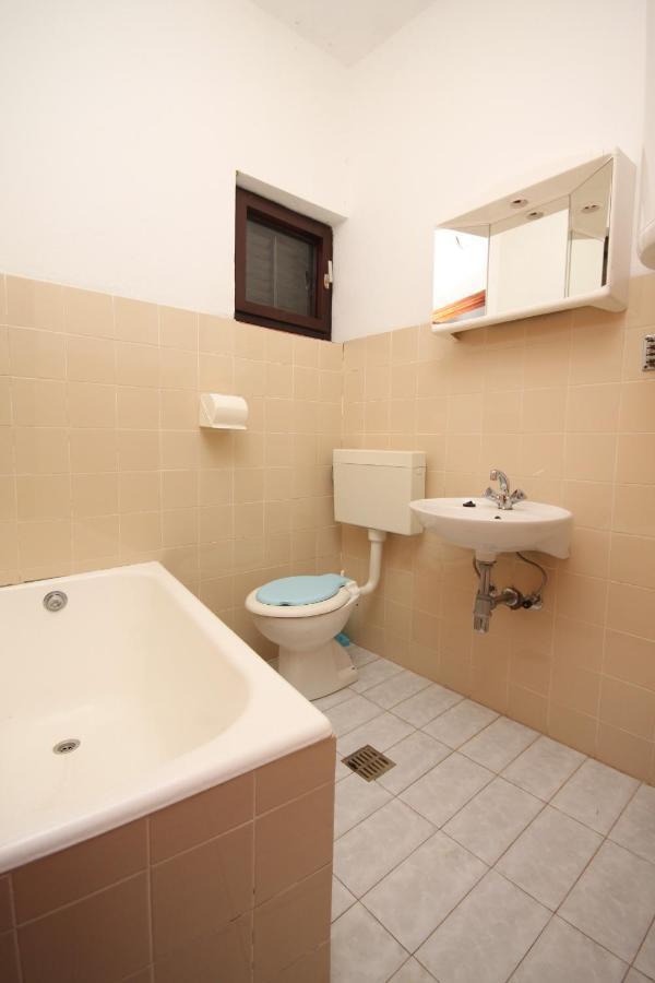 Apartment Metajna 4120C Экстерьер фото